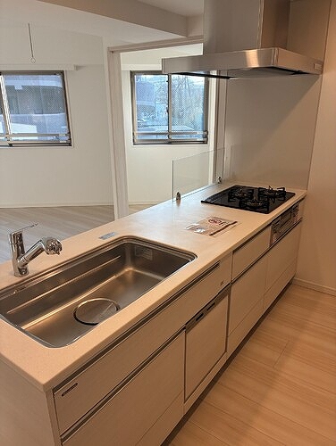 ミオカステーロ京王稲田堤２ キッチン　※2026年3月撮影の写真