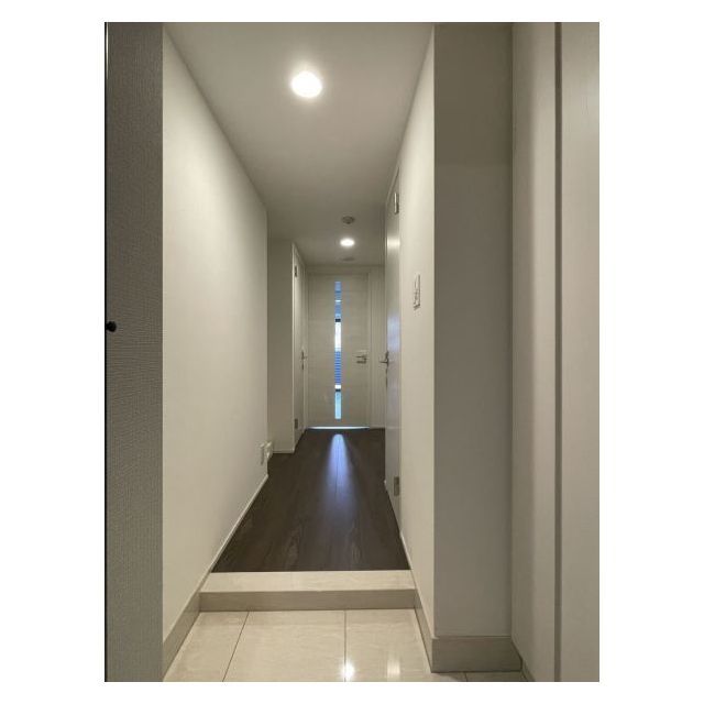 オープンブルーム川口並木0501号室 キッチン・廊下