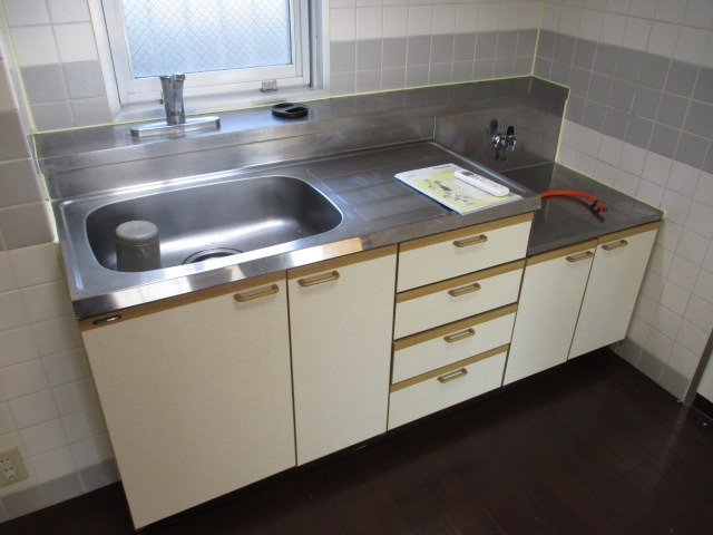 パレ岸町1階 ※別部屋参照