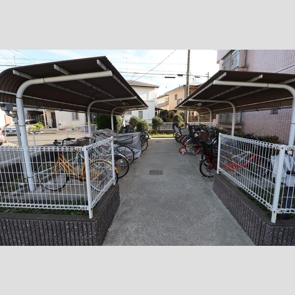 ハイビジョン 駐輪場