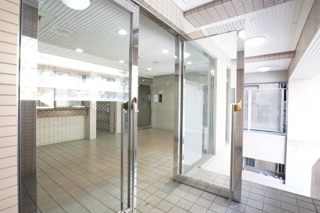 メインステージ王子駅前 エントランス