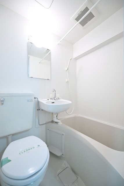 セザール第二伊勢佐木町 お風呂