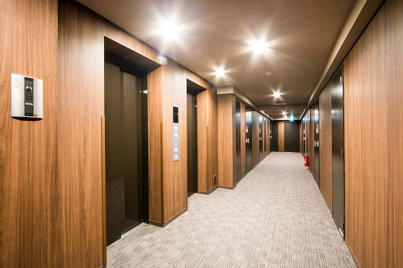 レジディア中目黒Ⅲ14階 内廊下