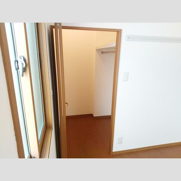 フルール　A,B,CC102号室 収納