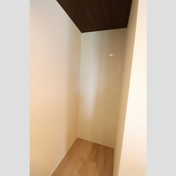 エルデガーデン　Ⅰ号館101号室 冷蔵庫置き場