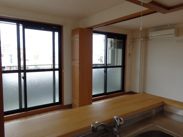 スカイヒルズ リビング