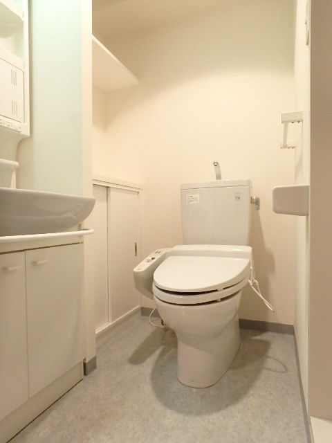 ガーラ本郷三丁目 トイレ