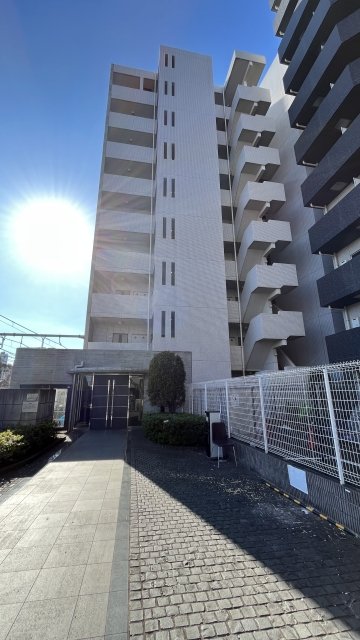 プレール・ドゥーク新大久保の外観画像