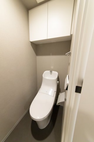 プラウドフラット墨田曳舟401号室 トイレ