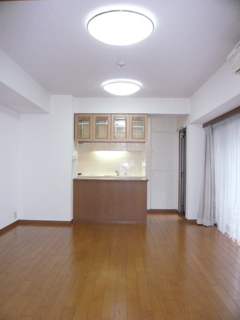 ヒルズ市川妙典　１０４号室 居室1