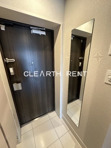 コンシェリア目黒本町 ＴＨＥ ＲＥＳＩＤＥＮＣＥ4階 玄関