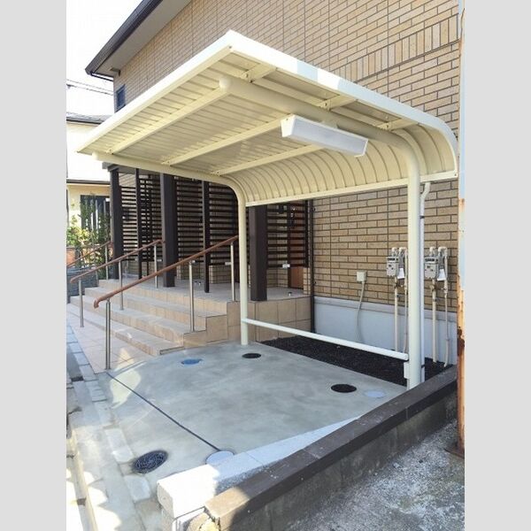 アムールシャトー 駐輪場