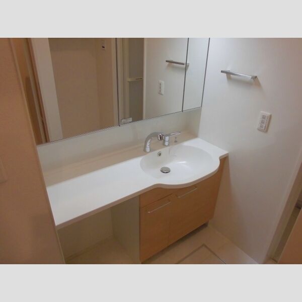 ラ・マドレⅦ 洗面化粧台