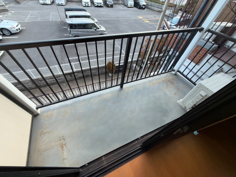 コーポカトレア バルコニー