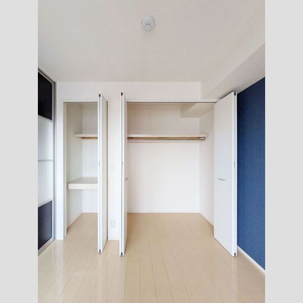 ヴァンヴィーブル早稲田 物入★クローゼット