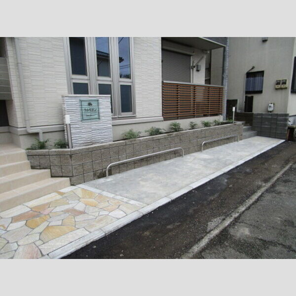 ラムリテン 駐輪場