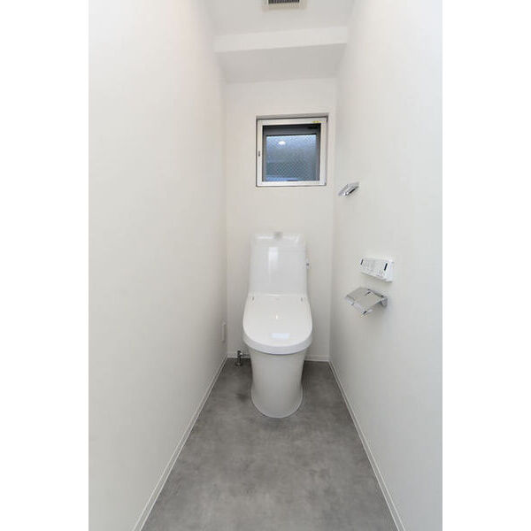 サリースマイル参番館0203号室 トイレ