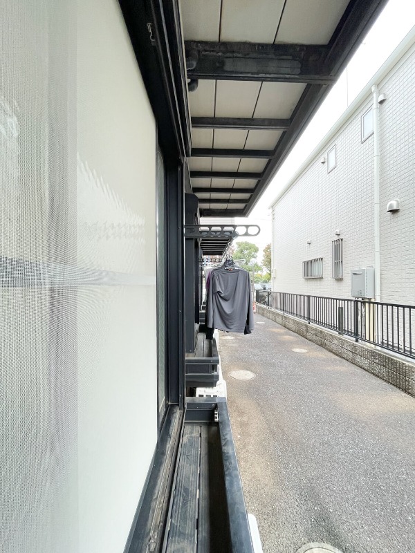 メイプルリーフ1階 玄関