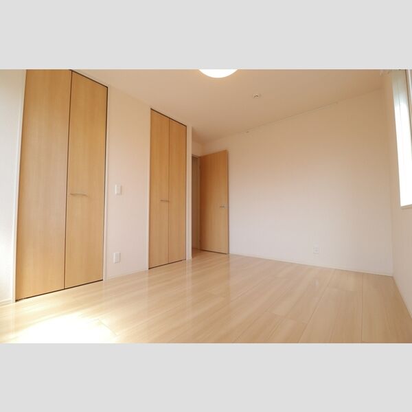 フォレストヴィラ201号室 洋室6.3帖