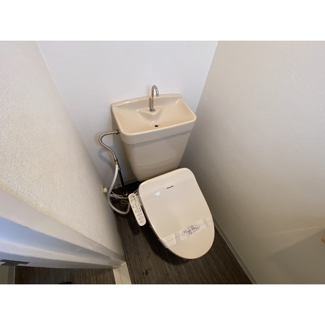 シャンブル・ドゥ・ヨコハマ401号室 内観