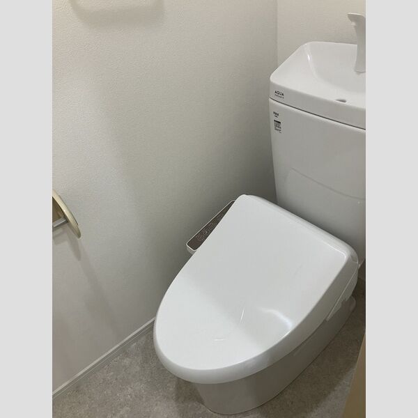 サンクレストせど トイレ