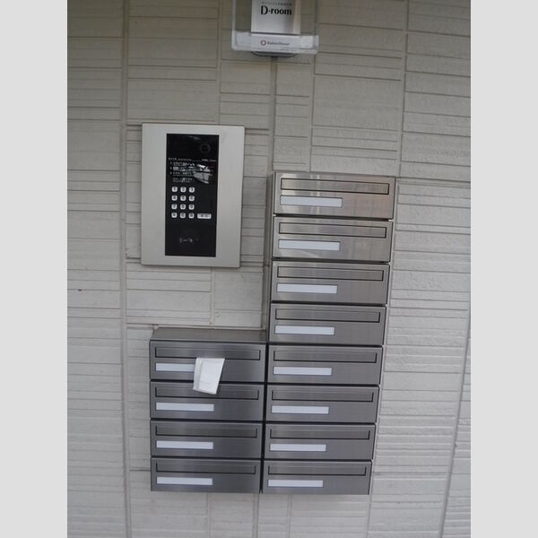 メゾン・ド・ボヌール 集合ポスト、オートロック