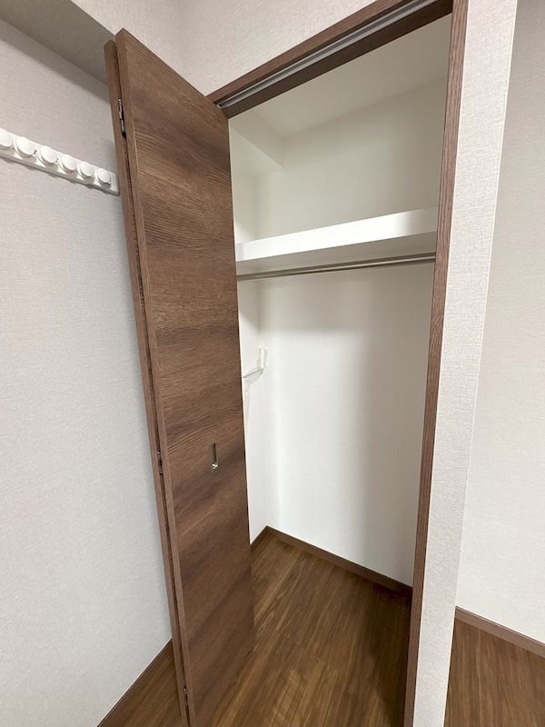 GENOVIA浅草Ⅶ2階 収納