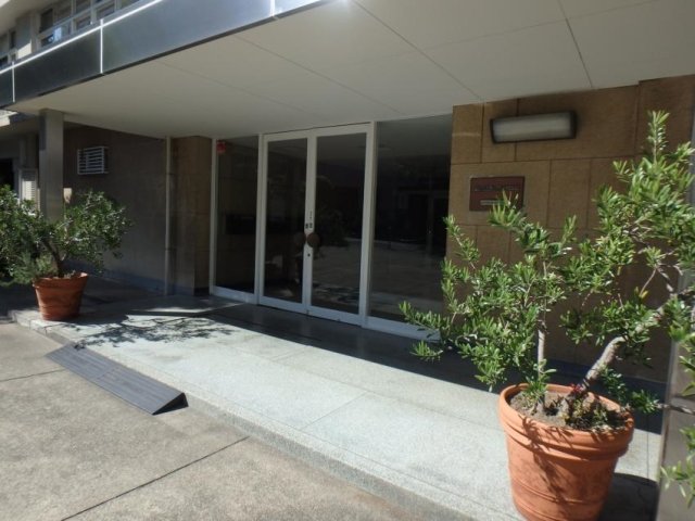 代官山東急アパートアネックス エントランス