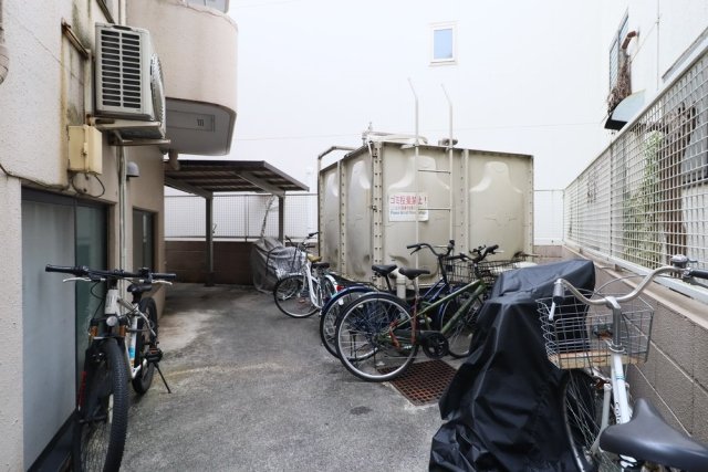 ＤＲホームズ大山3階 駐輪場