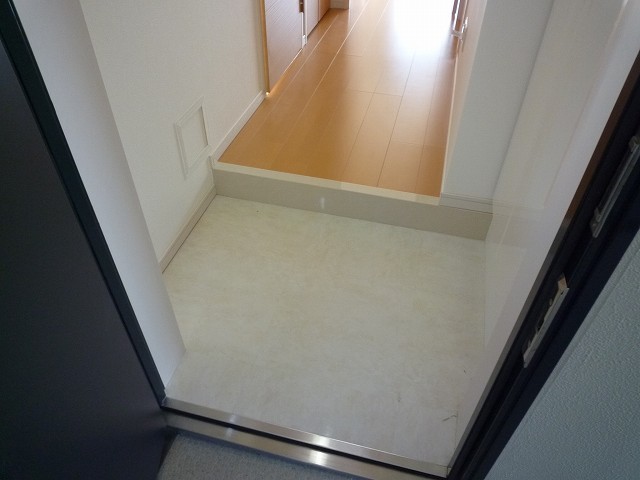 ガーデンハウス柿の木坂 玄関