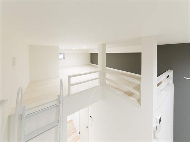 オーリス八千代 リビング