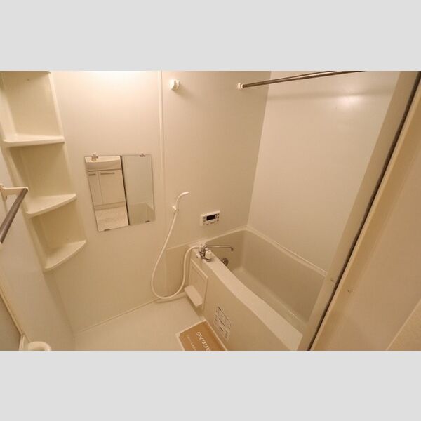 コルティー106号室 追い焚き機能付きバス