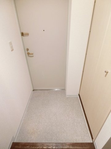 ＬＡＳＡ戸越Ⅲ0301号室 玄関