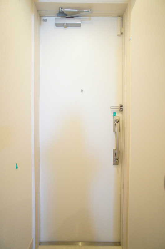 リブリ・エ・トワ 玄関