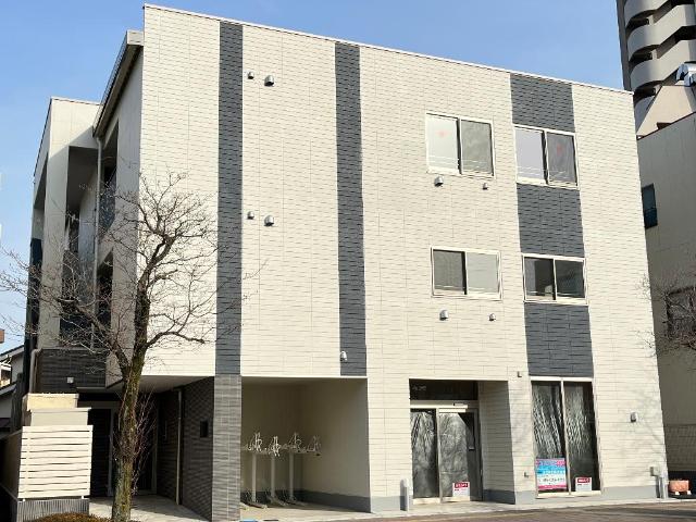 アベリア　コンフェッティ 外観写真（昼）