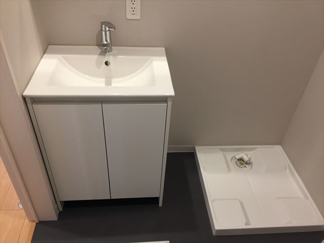 ブルーム検見川1階 洗面