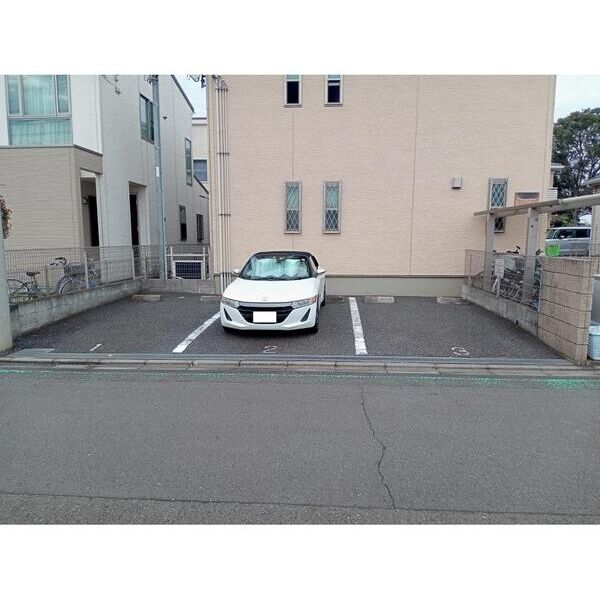 Mickey　house 駐車場