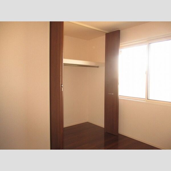 マ・メゾン205号室 収納