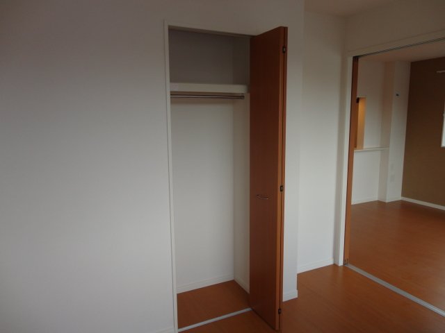メゾン　グレイス103号室 南洋室クローゼット