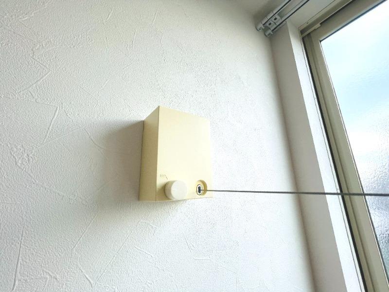 アザーレ・ランド前 室内物干し