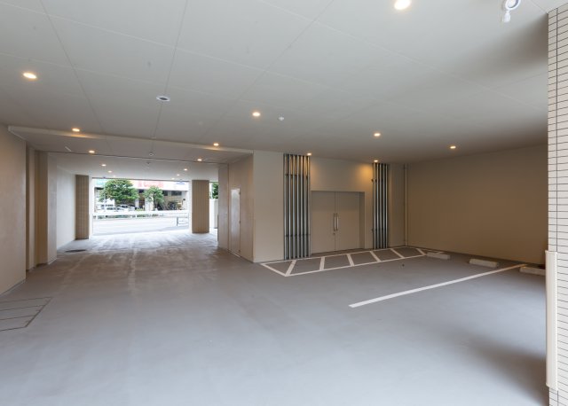 DIPS金町レジデンス702号室 駐車場