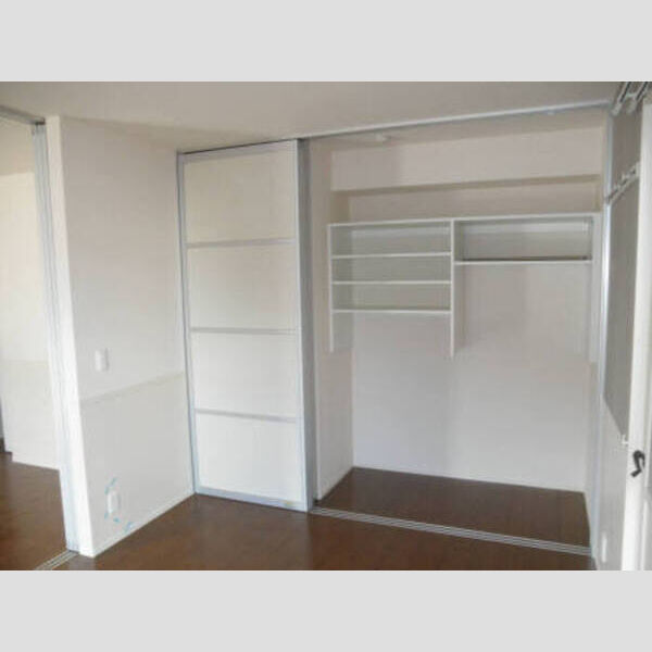 八千代の杜　サウスウィンドE101号室 洋室・クローゼット