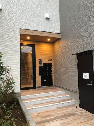 BLESS新中野（ブレス新中野） 綺麗なエントランス