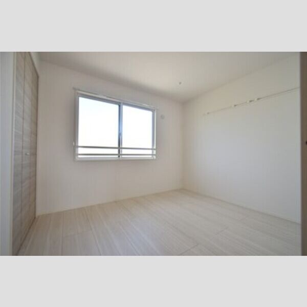 ホワイト キャッスル202号室 居室