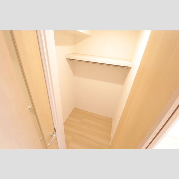 confort(コンフォール) ウォークインクローゼット