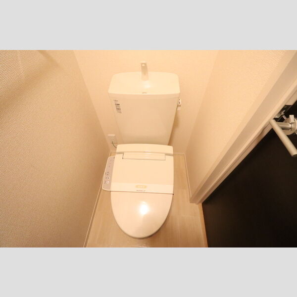 エテルナ 温水洗浄暖房便座