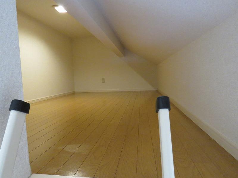 ロッシェル南橋本　 内観