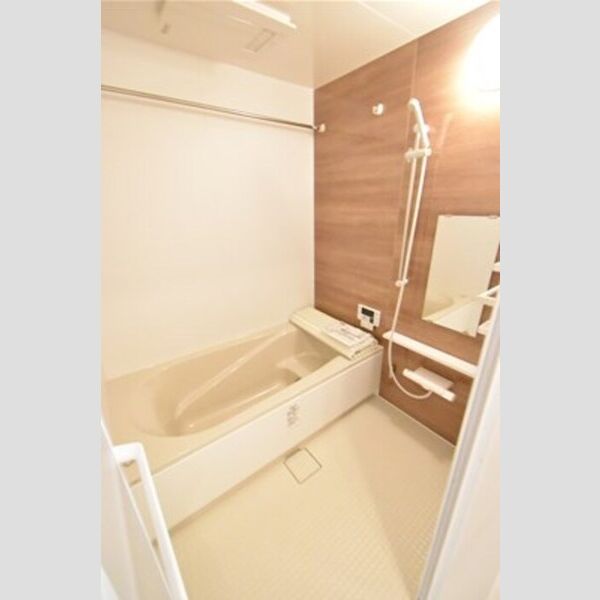 アジュール ■浴室換気乾燥機付バスルームです■