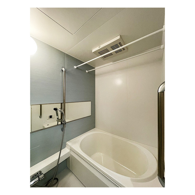 シャーメゾン国立ウエスト103号室 1318サイズのゆとりあるユニットバス