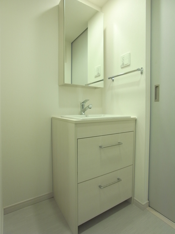 リブリ・アライ2階 洗面